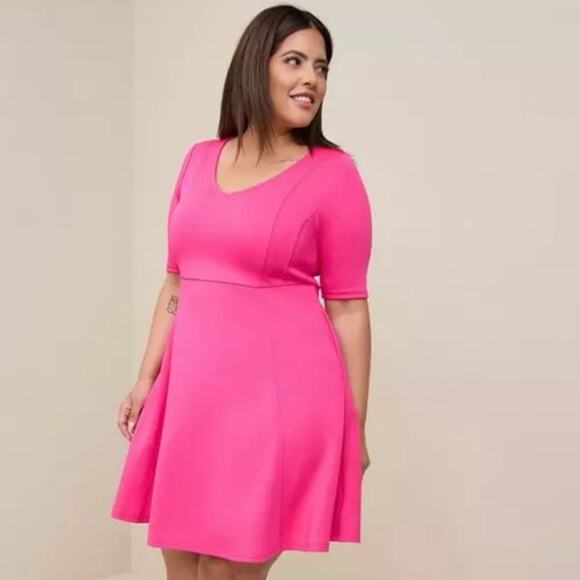 Torrid Fluted Fit & Flare Scuba Hot Pink Mini Dress Pockets Woman Plus Size 2X - Picture 8 of 9